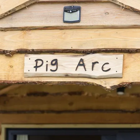 The Pig Arc *