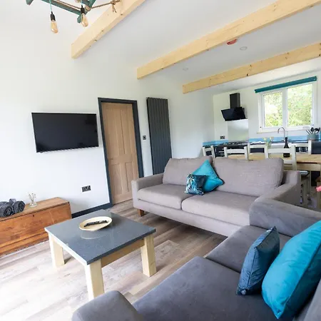 The Pig Arc Apartment Bude